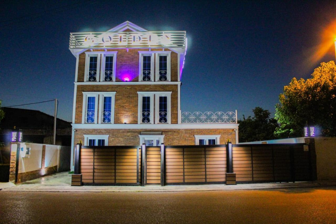 Hotel Golden Shkoder Luaran gambar