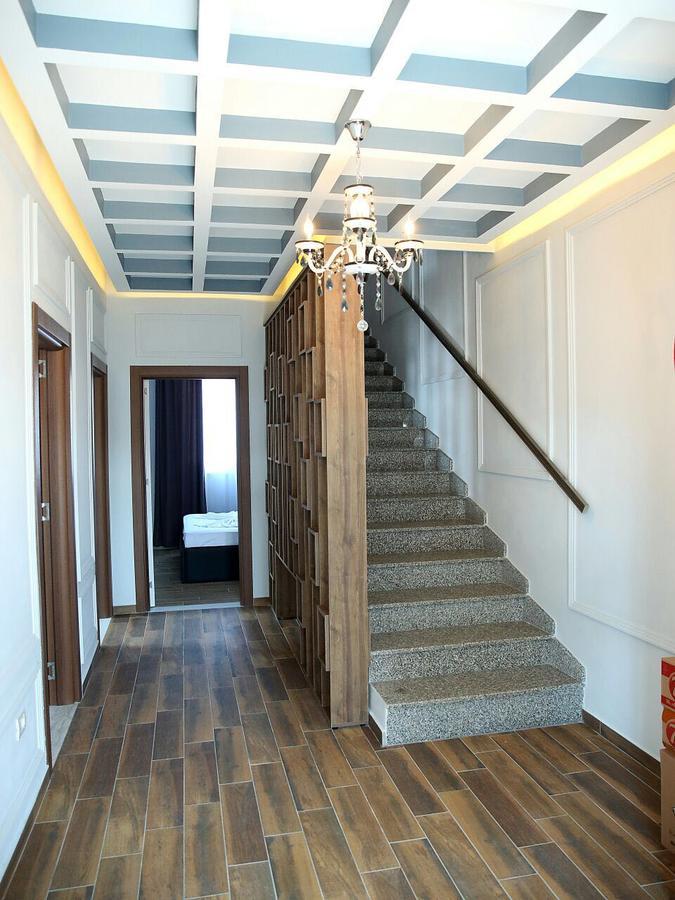 Hotel Golden Shkoder Luaran gambar