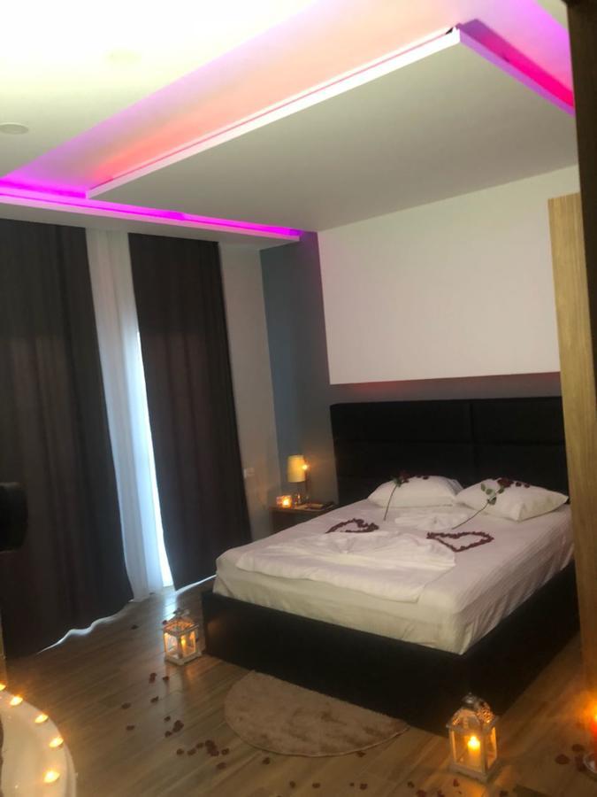 Hotel Golden Shkoder Luaran gambar